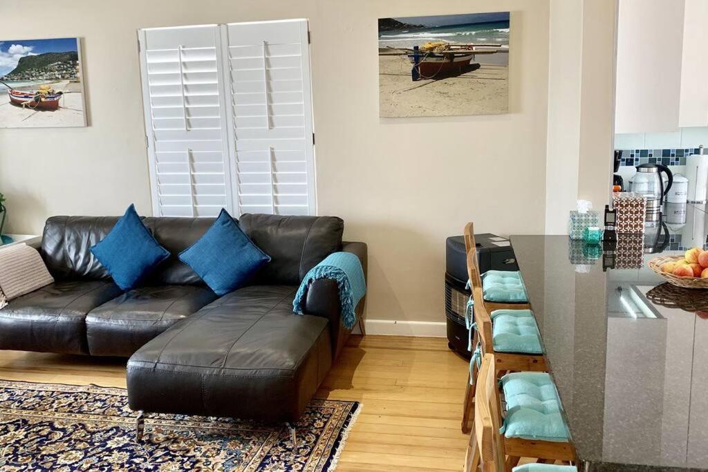 Modern Apartment With Stunning Sea Views Cape Town Ngoại thất bức ảnh