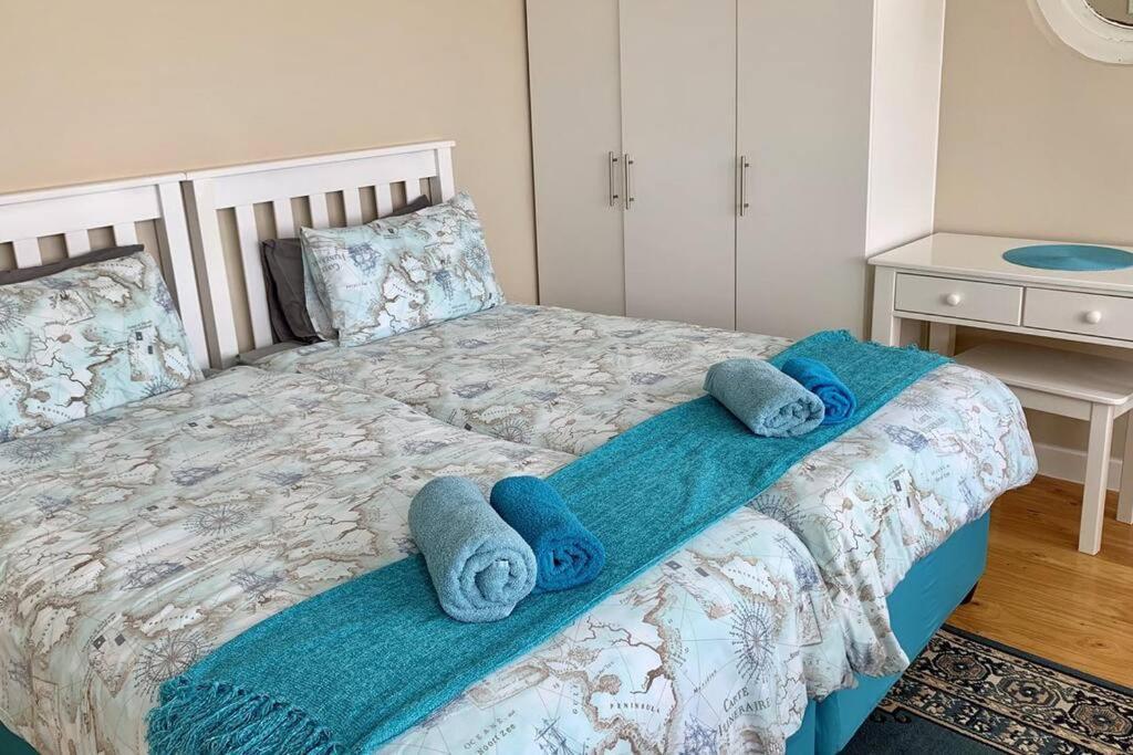 Modern Apartment With Stunning Sea Views Cape Town Ngoại thất bức ảnh